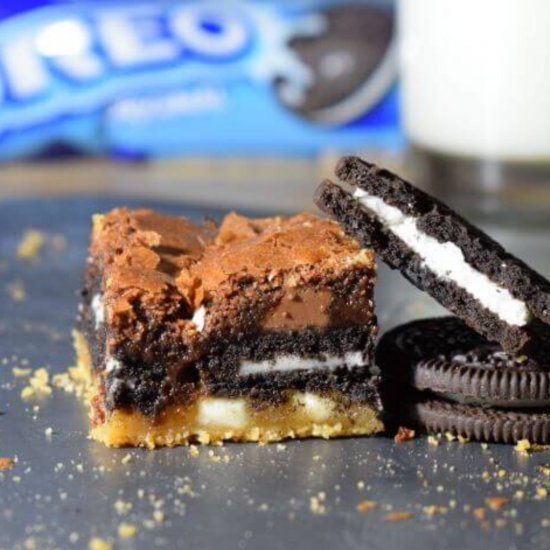 Slutty Brownies (Cookie Dough Oreo)