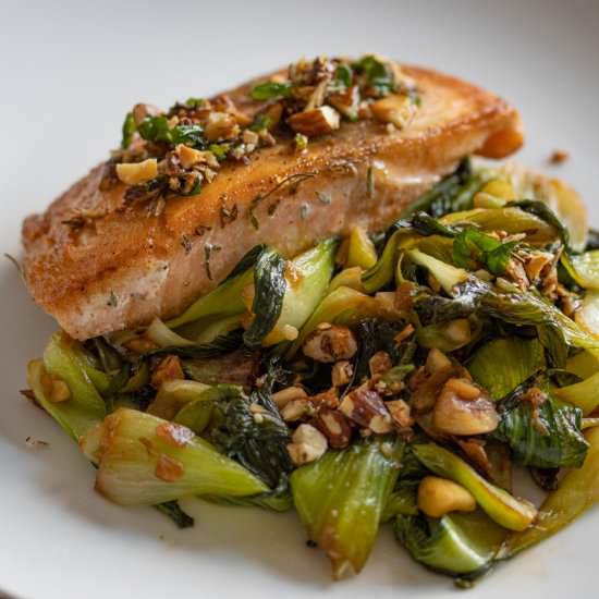 Salmon w/Steamed Bok Choy & Almond