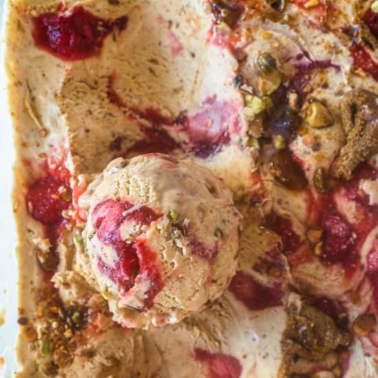 Strawberry and Pistachio Ice-Cream