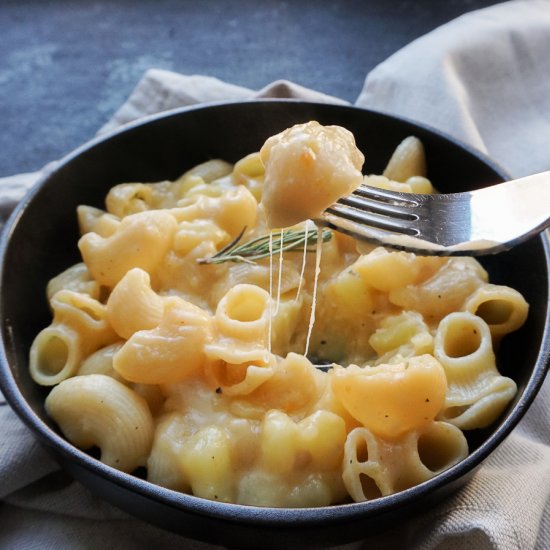 Pasta with creamy Potatoes & Cheese