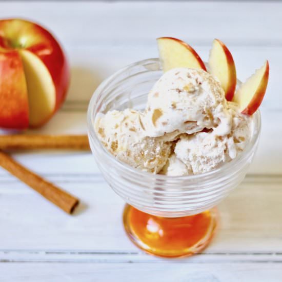 Apple Cheesecake Ice Cream