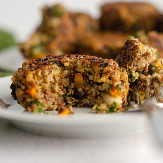 quinoa, kale, & flaxseed patties