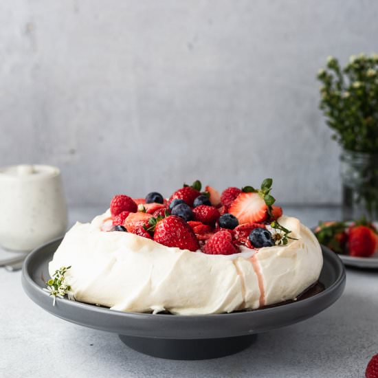 Keto Pavlova