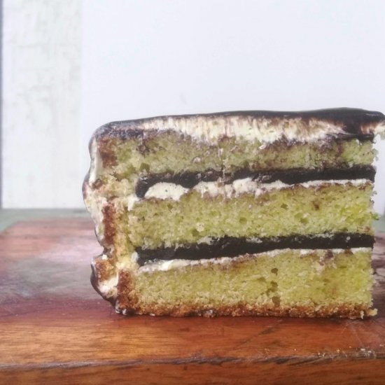 Pistachio layer cake