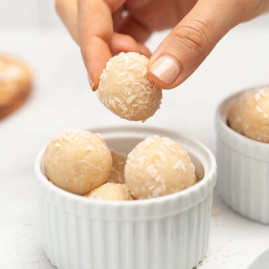 Vegan Coconut Balls