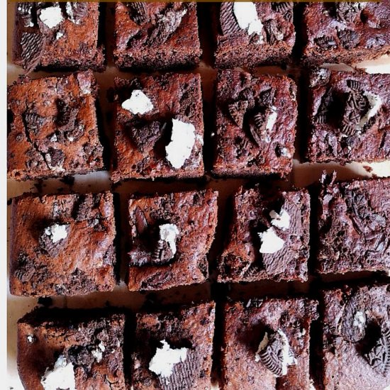 Eggless Oreo Brownies