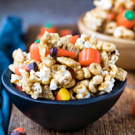 Halloween Snack Mix