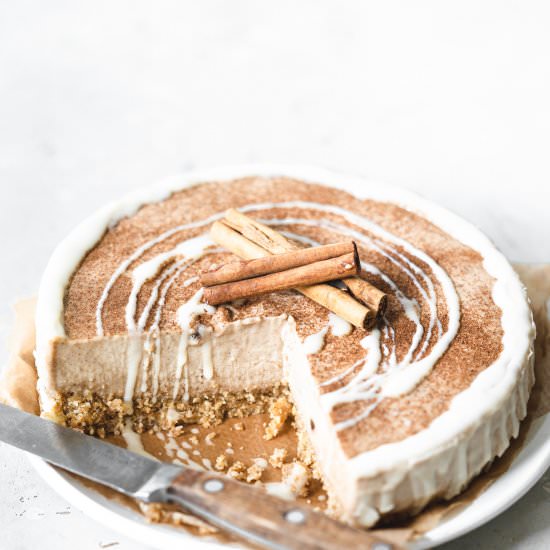 CINNAMON SWIRL CHEESECAKE