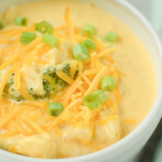 Slow Cooker Cheesy Potato Broccoli