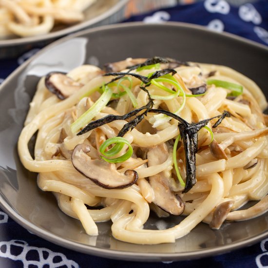 Creamy Miso Udon w/ Mushrooms