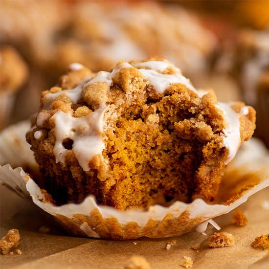 Small-batch Pumpkin Streusel Muffin