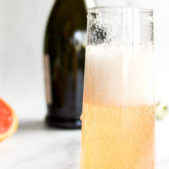 Grapefruit Elderflower Cocktail