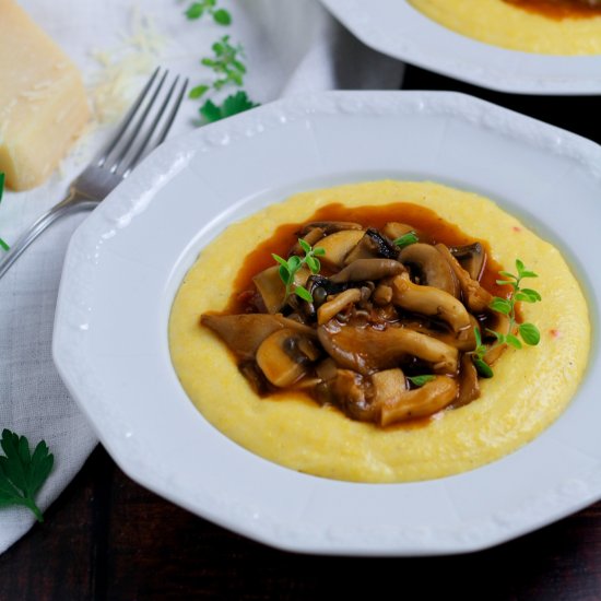 Mushrooms with Creamy Polenta