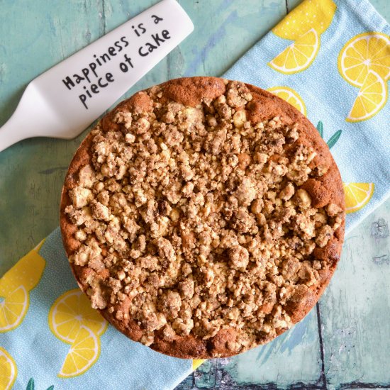 Apple and Ginger Crumble Cake