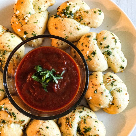 Garlic Knots