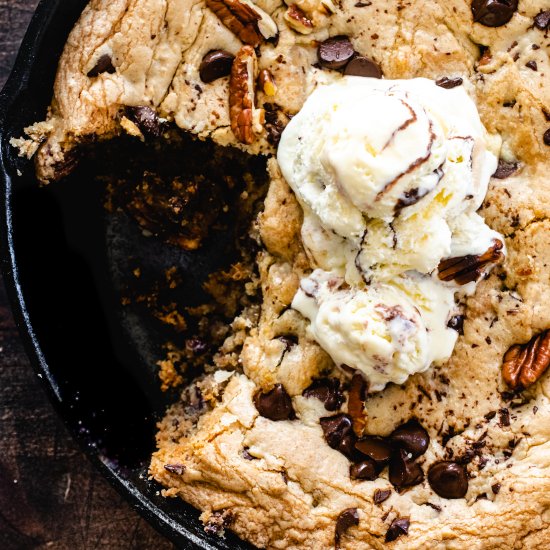 Pecan Chocolate PB Skillet Cookie