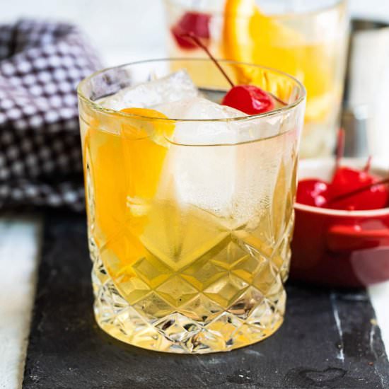 Amaretto Sour Cocktail