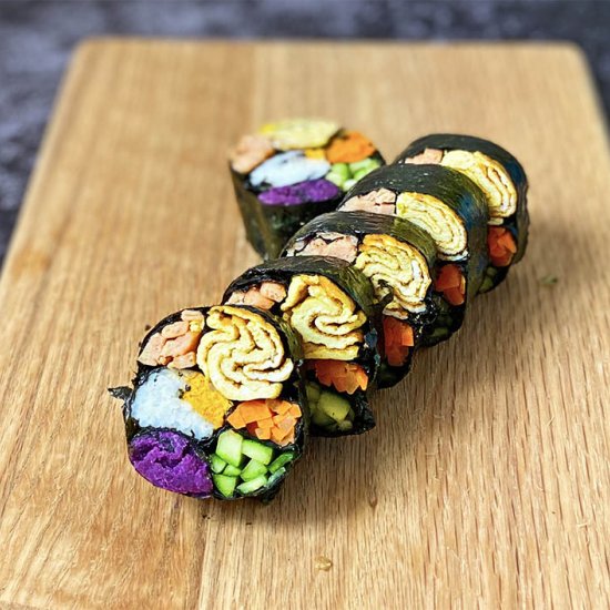 6-Color Rainbow Sushi Rolls