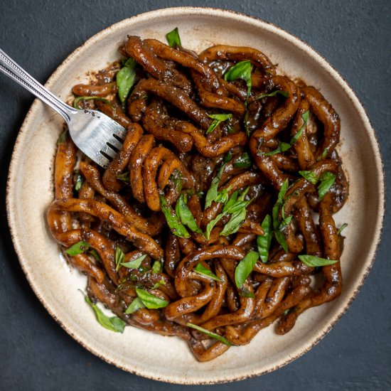 Black Garlic Pasta