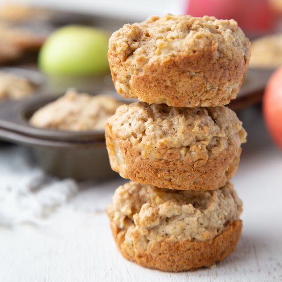 Apple Oatmeal Muffins