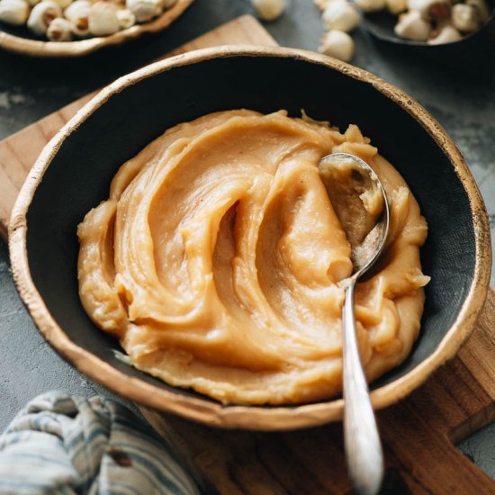 Homemade Lotus Seed Paste (莲蓉馅)