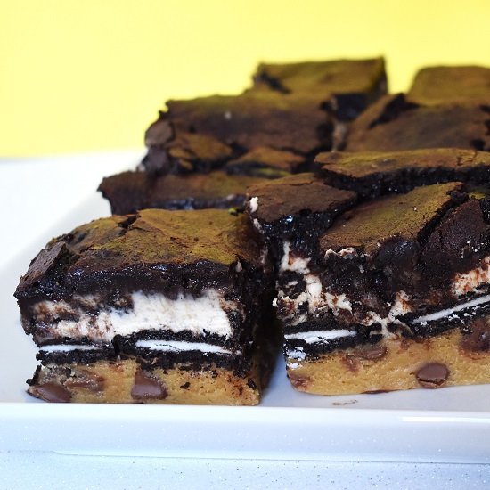 Slutty Cheesecake Brownies