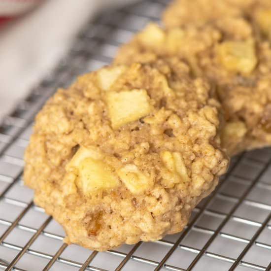 Apple Raisin Walnut Oatmeal Cookies