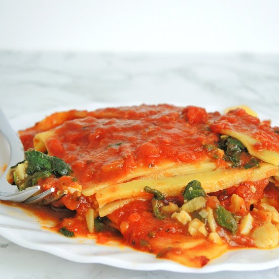 Pasta casserole with spinach