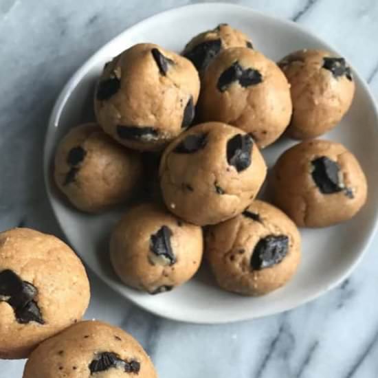 Peanut Butter Cookie Dough Balls