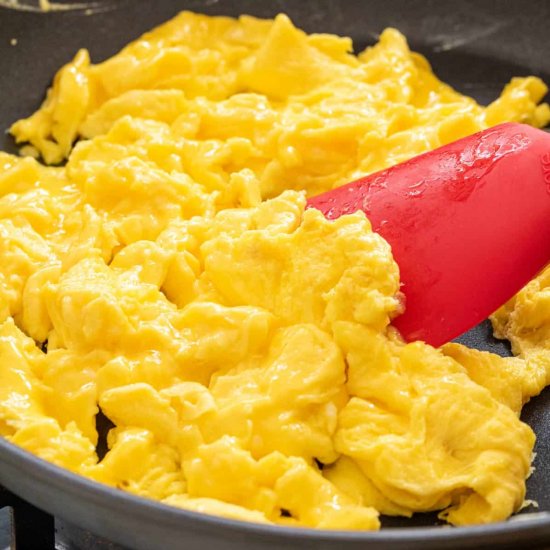 How to Make Scrambled Eggs