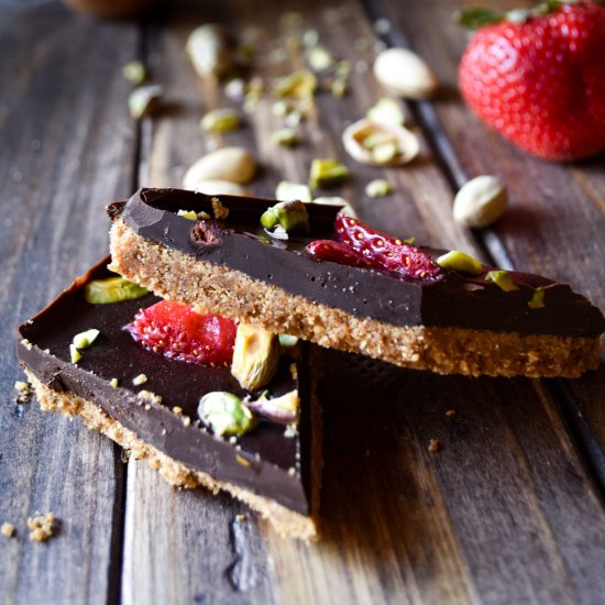 Dark Chocolate Pistachio Pie Bars