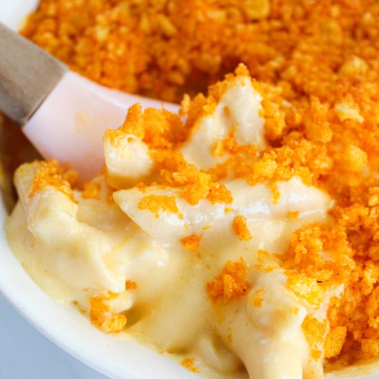 CRUNCHY CHEETOS MAC AND CHEESE