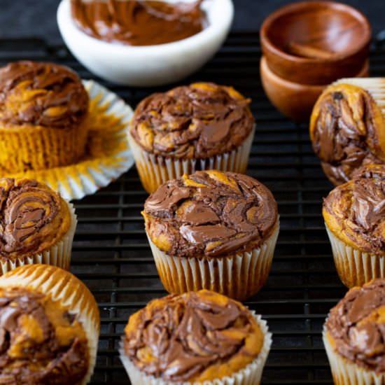 Nutella Swirled Pumpkin Muffins