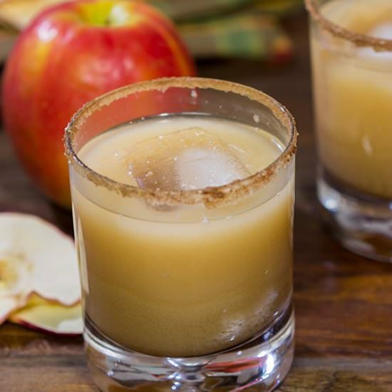 Caramel Apple Cocktail