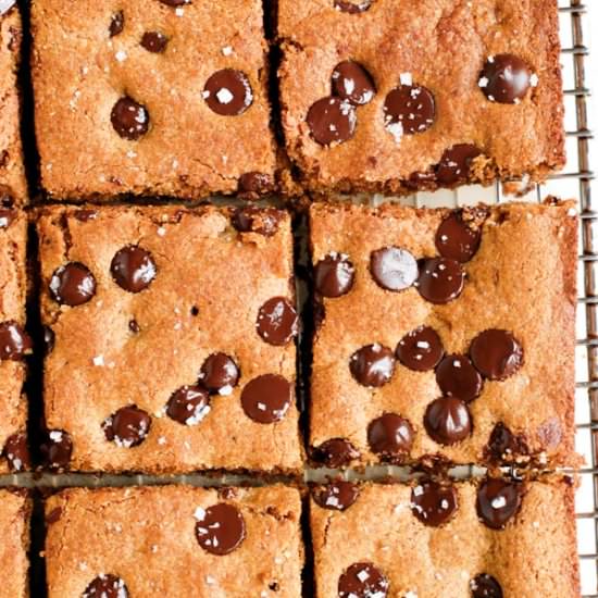 Paleo Almond Butter Blondies