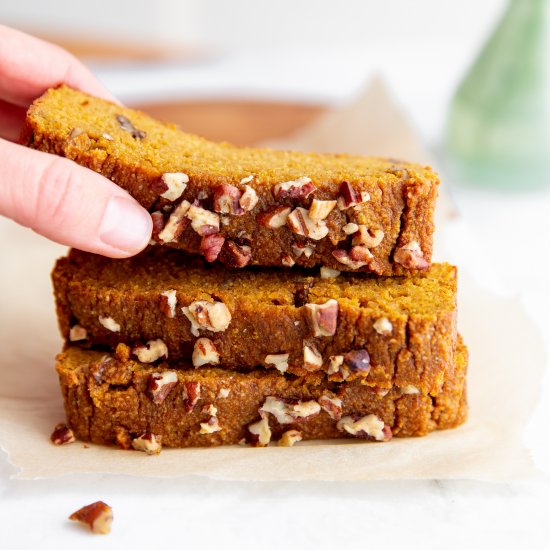 Healthy Paleo Pumpkin Bread