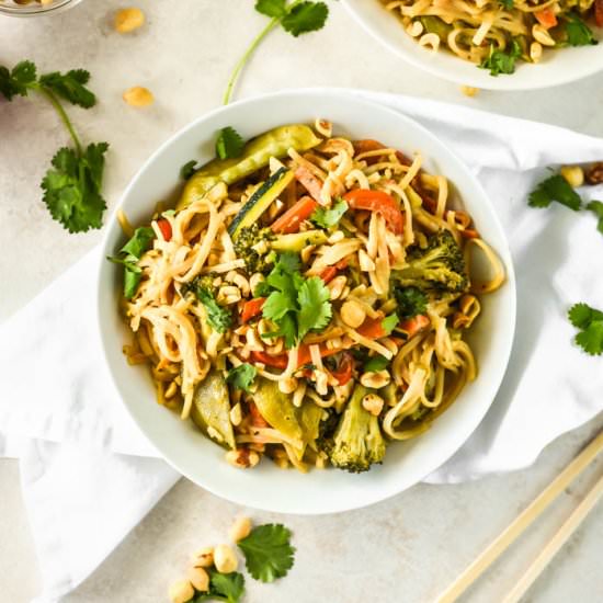 Creamy Peanut Pad Thai Noodles