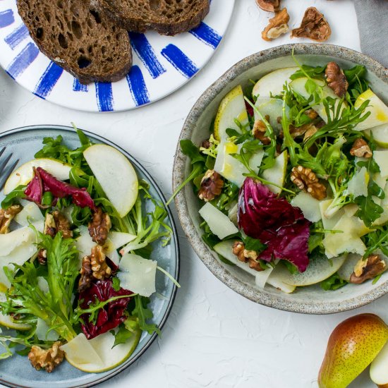 Pear and Walnut Salad