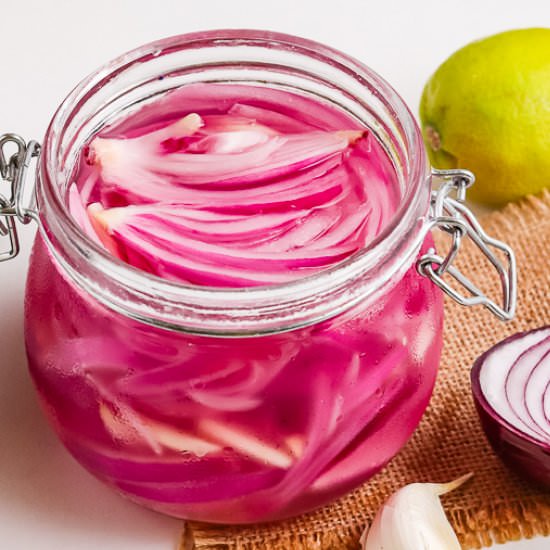 No-sugar pickled onions