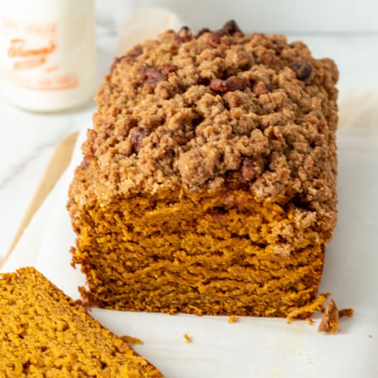 Pumpkin Bread with Maple Streusel