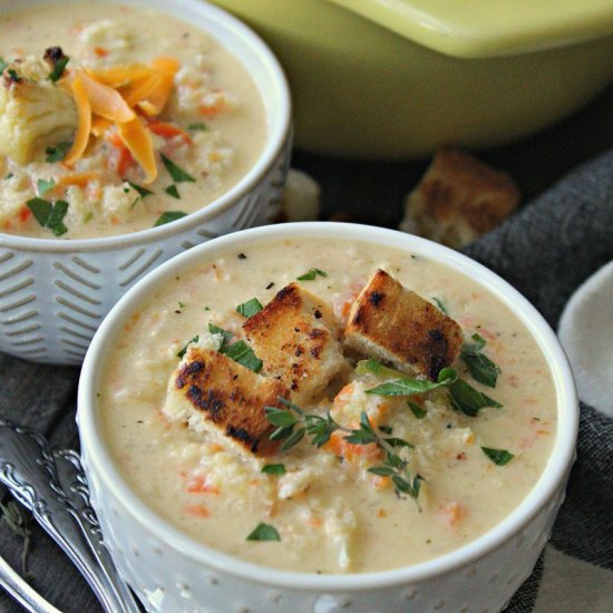 Roasted Cauliflower Soup