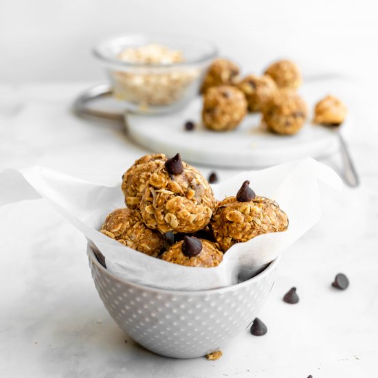 Peanut Butter Oat Bites