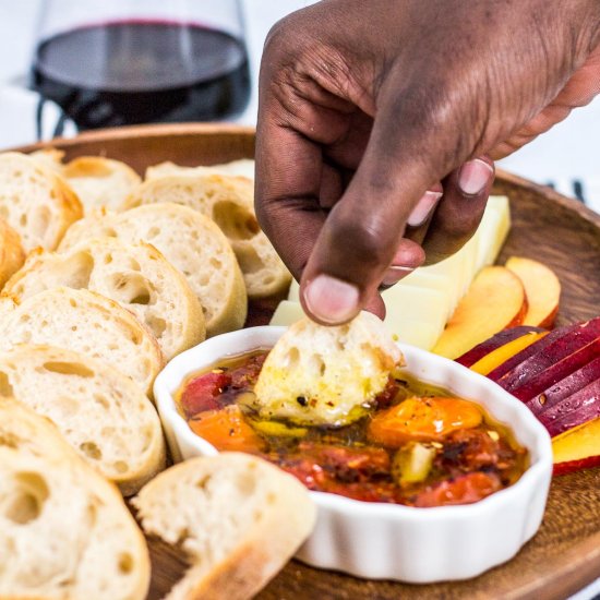 Tomato and garlic bread dipping oil