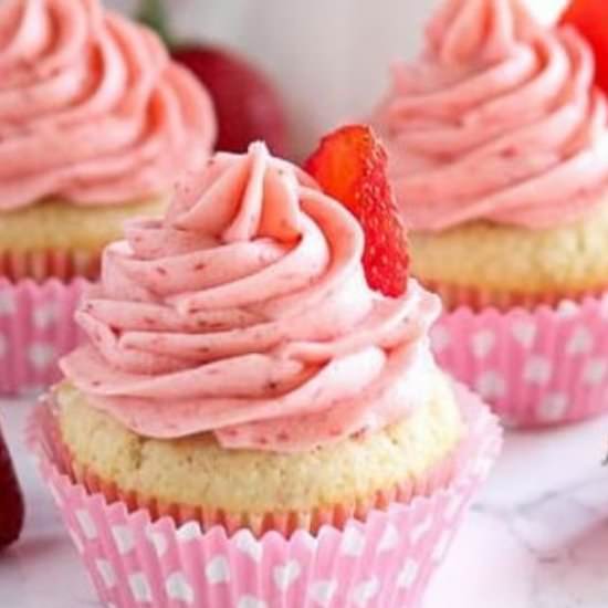 Strawberry cupcakes