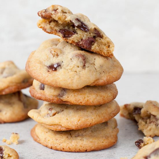 chocolate chip pecan cookies