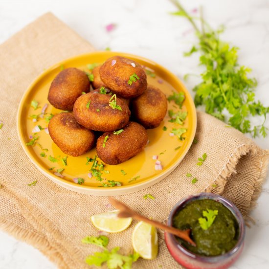 Cheesy Potato Bread Rolls