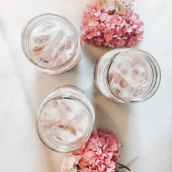 Hibiscus Iced Latte