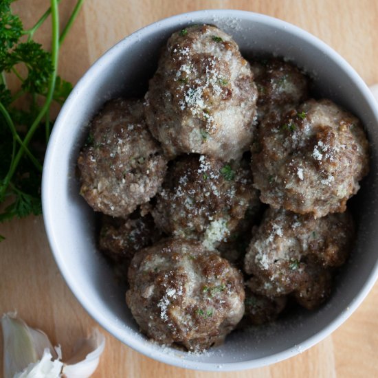 Easy Italian Meatballs