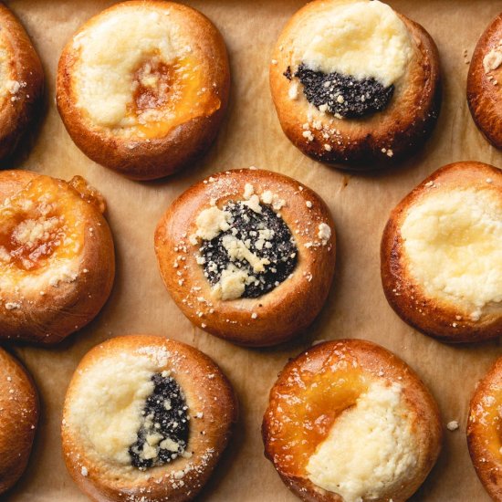 Kolaches: Czech Sweet Pastries