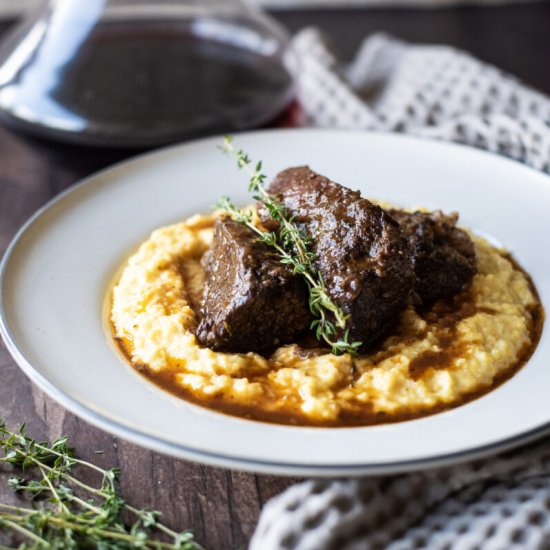 Braised Short Ribs w/ Cheese Grits